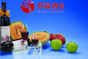 南京鼓楼红酒批发配送 炎炎夏日来杯葡萄酒吧